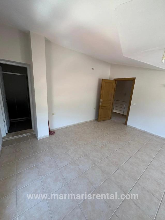 4+1 Maisonette-wohnung Zur Miete Im Stadtteil Çamdibi (frei)