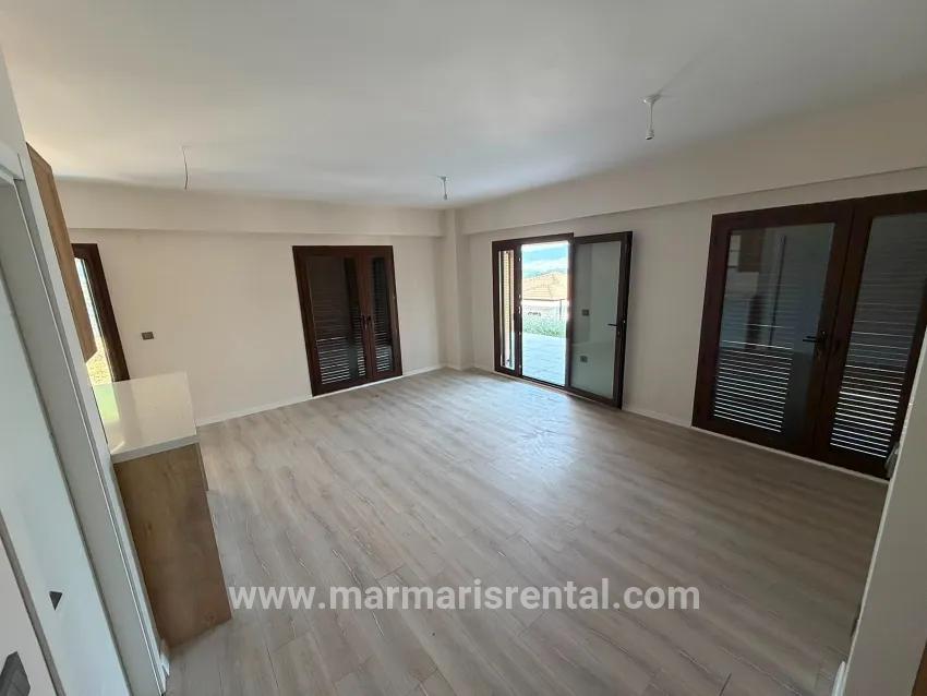 2+1-Zimmer Einfamilienhaus Zu vermieten in Çetibeli Bz. Marmaris - 140 m²