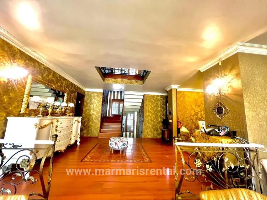 4+2-Zimmer Einfamilienhaus Zu verkaufen in Armutalan Bz. Marmaris - 970 m²
