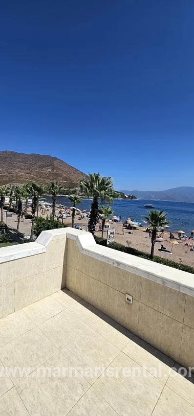 3+1-Zimmer Einfamilienhaus Zu verkaufen in İçmeler Bz. Marmaris - 200 m²