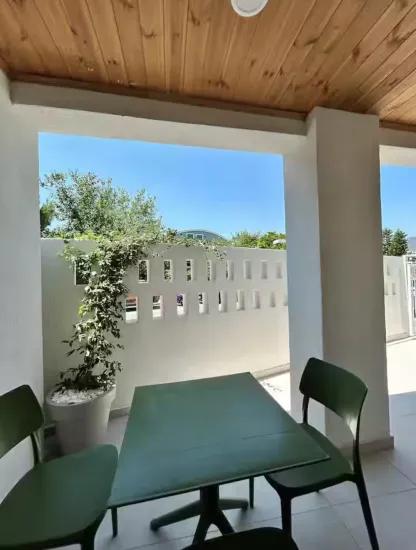 Marmaris Çıldır Mahallesi Garten Parterre Luxus Wohnungen zum Verkauf