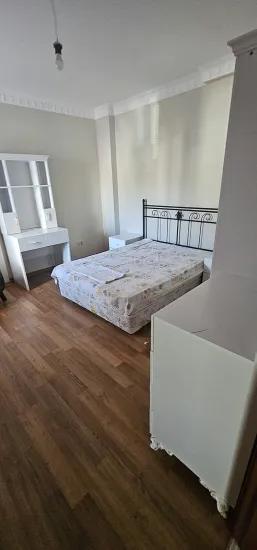 Marmaris Camii Avlu Viertel Im Pool‑komplex Luxus 3+1 zu vermieten möbliert Dach Duplex
