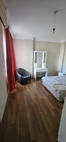 Marmaris Camii Avlu Viertel Im Pool‑komplex Luxus 3+1 zu vermieten möbliert Dach Duplex