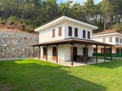5+1-Zimmer Villa Zu vermieten in Çetibeli Bz. Marmaris - 220 m²