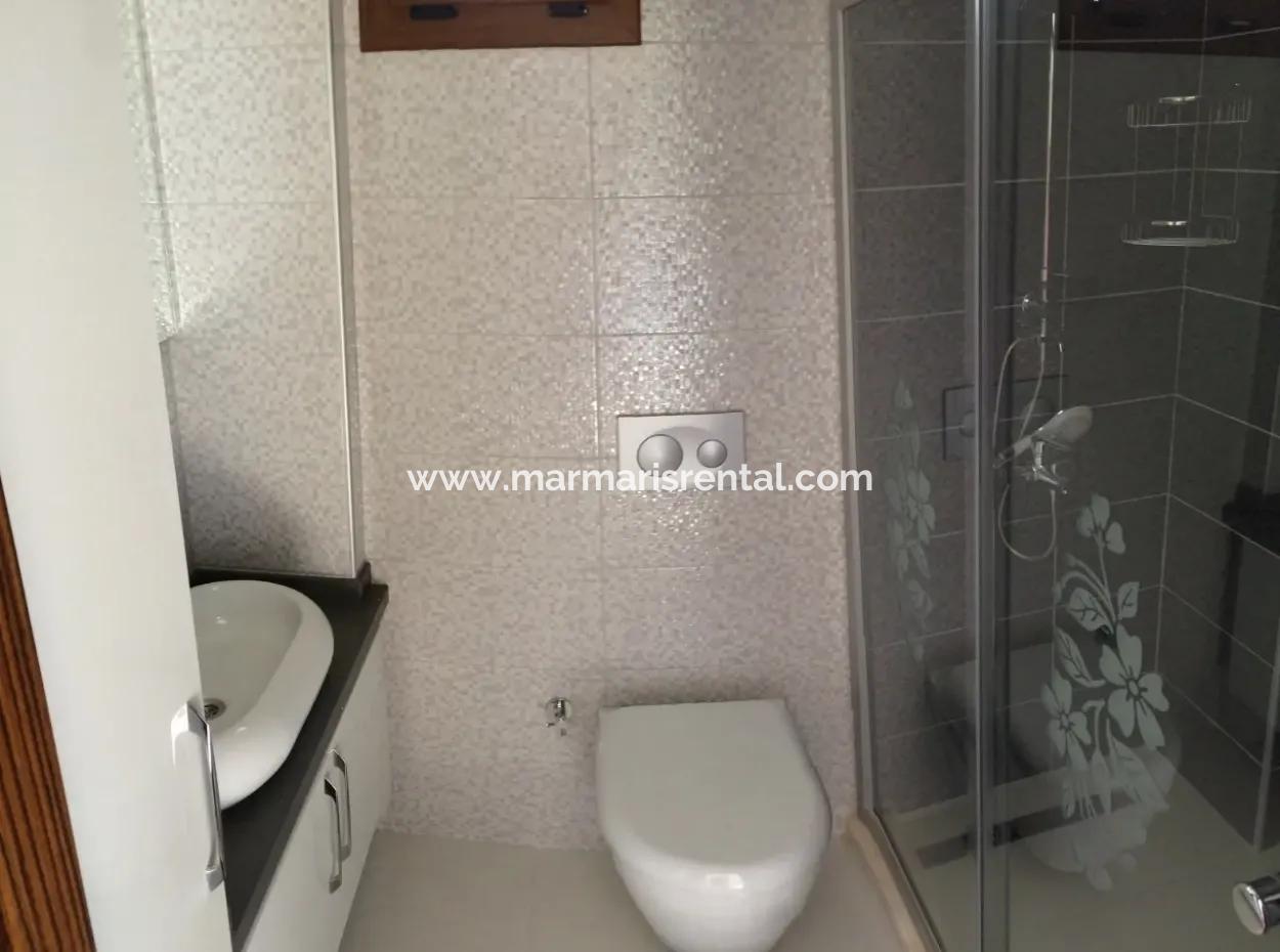 Marmaris Armutalan, Freistehende Villa Für Verkauf, 4 Zimmer, 1 Wohnzimmer, Zweibettzimmer Mit Garten