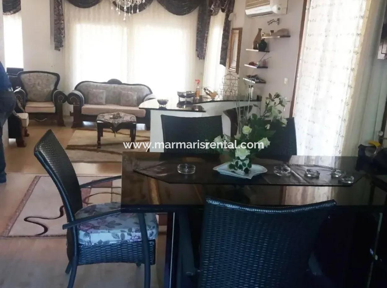 Gebaut Auf Einem Grundstück Von 7000M2 In Marmaris, 8 Zimmer, Haus Ranch Pool