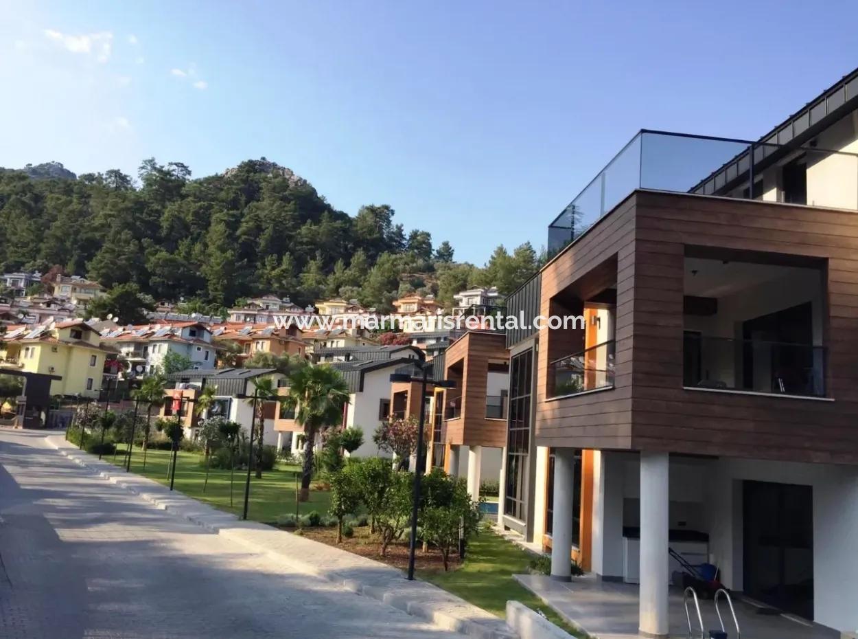 Schöne Villa Zum Verkauf In Marmaris Beldibi District, Villa Smart-Villa 220 M2 4 Zimmer 2 Wohnzimmer