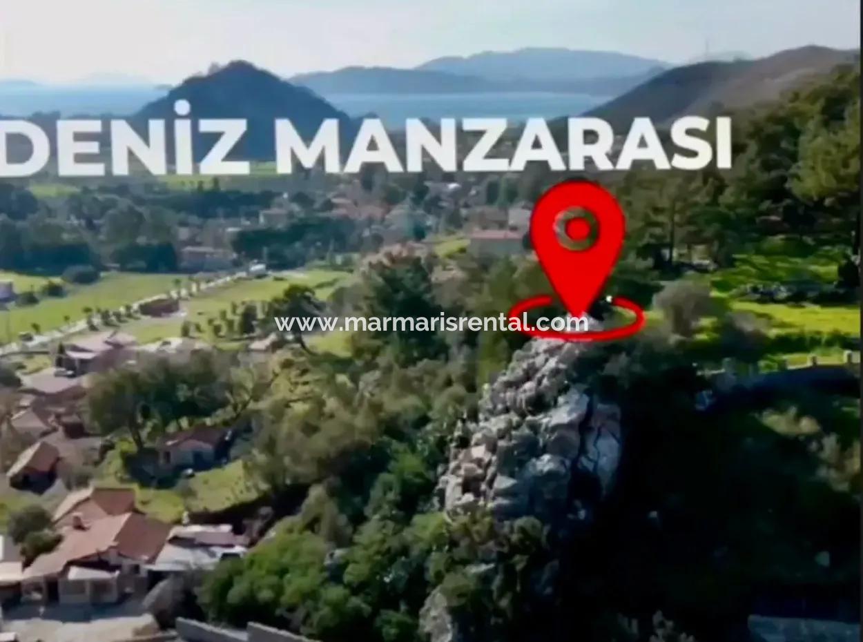 Grundstück Zum Verkauf Im Dorf Marmaris Hisarönü In Einem Wohngebiet Von 2200 M2 Mit Meerblick