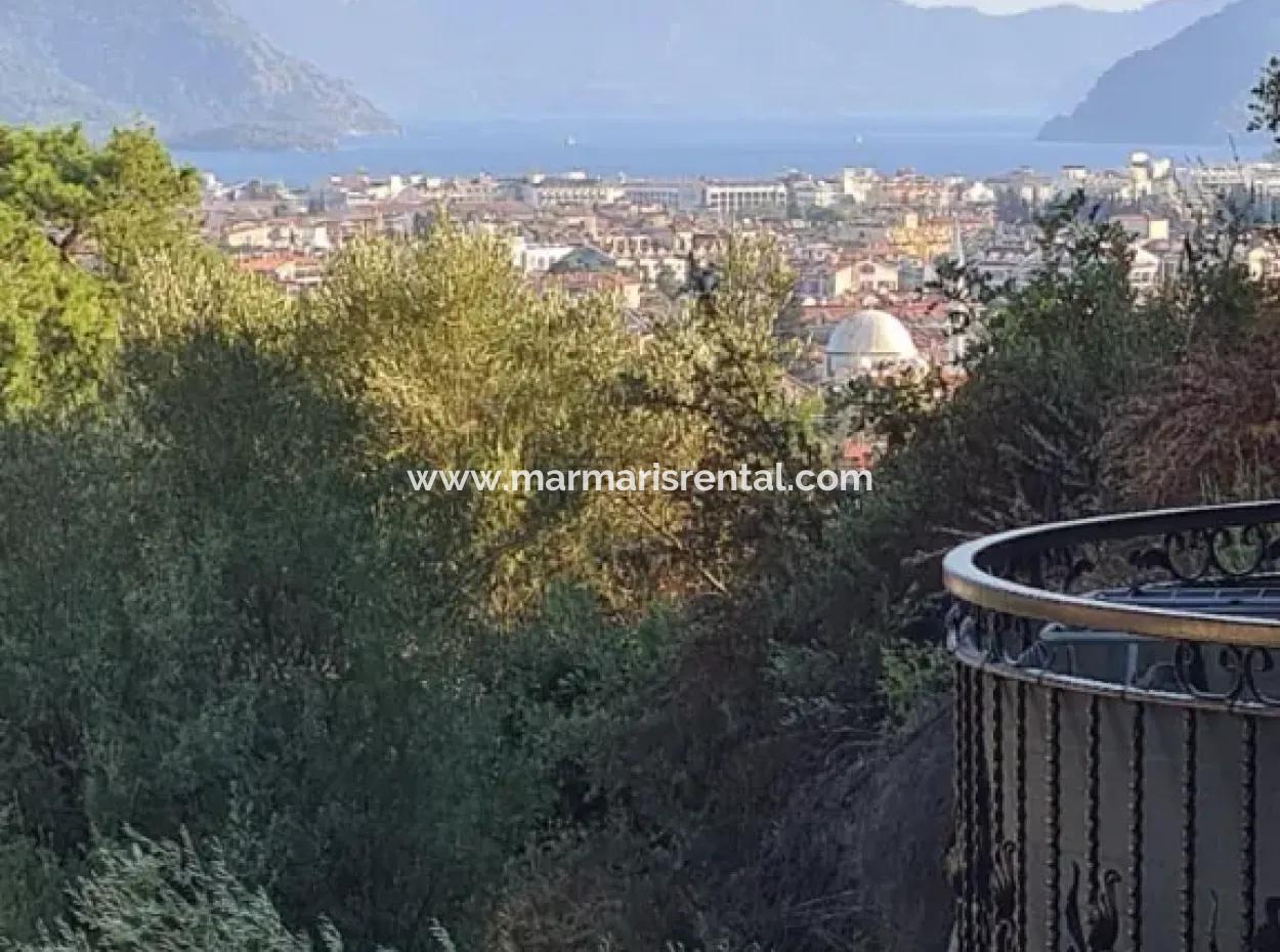 Villa Zu Verkaufen In Armutalan, Marmaris Mit Freistehendem Garten Und Pool
