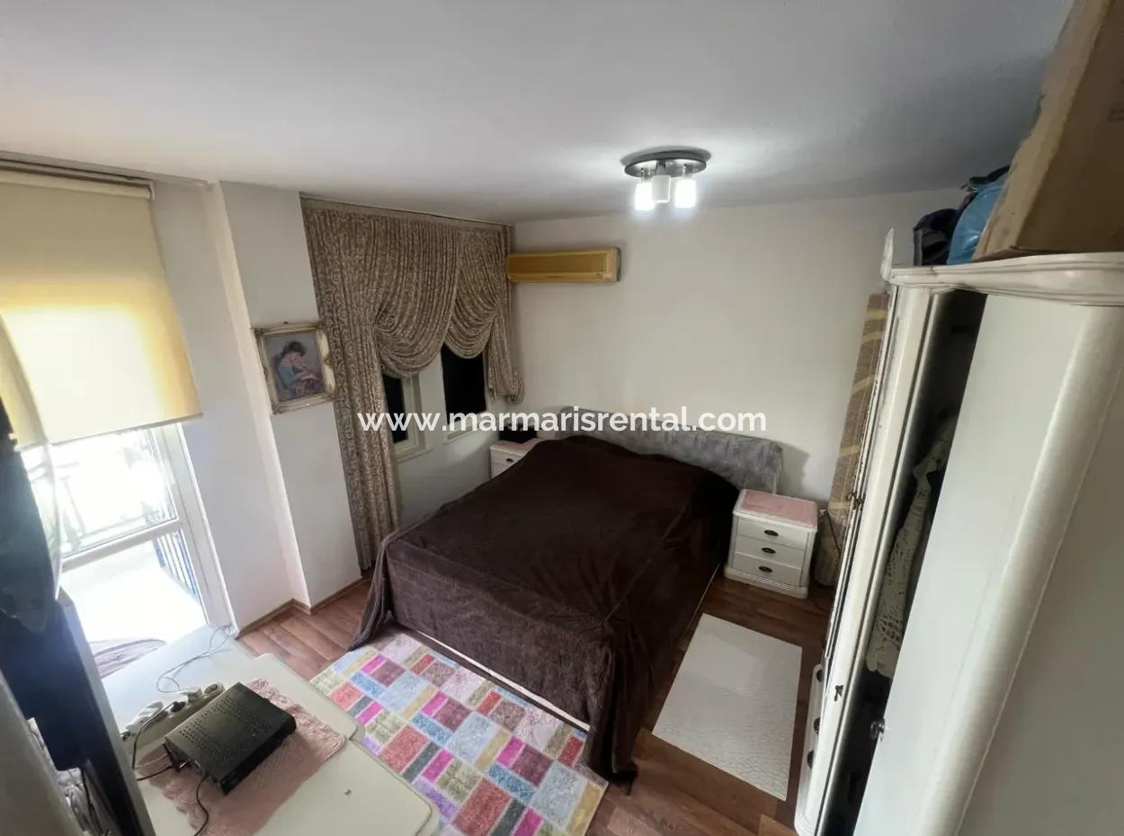 Marmaris Zentrum 3 Zimmer 1 Wohnzimmer Küche 140M2 Arakat Wohnung Zum Verkauf Ganz In Der Nähe Des Meeres