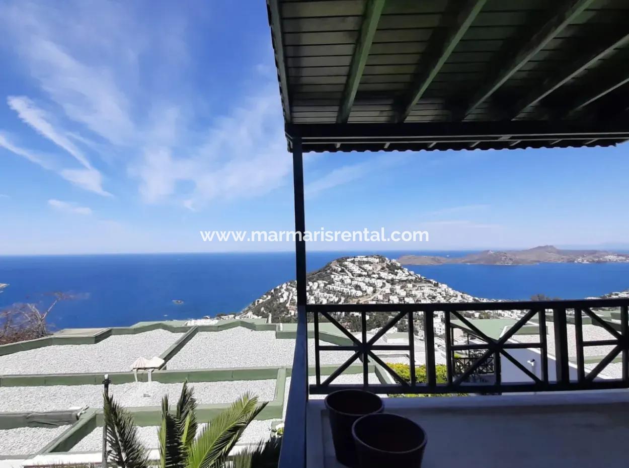 Nur 5 Minuten Von Der Yalıkavak Marina Entfernt, Freistehend Mit Meerblick.