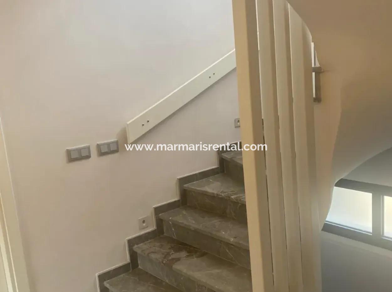 Marmaris Çamdibi 5 1 Voll Freistehende Pool, Möblierte Dreifachvilla Zu Mieten