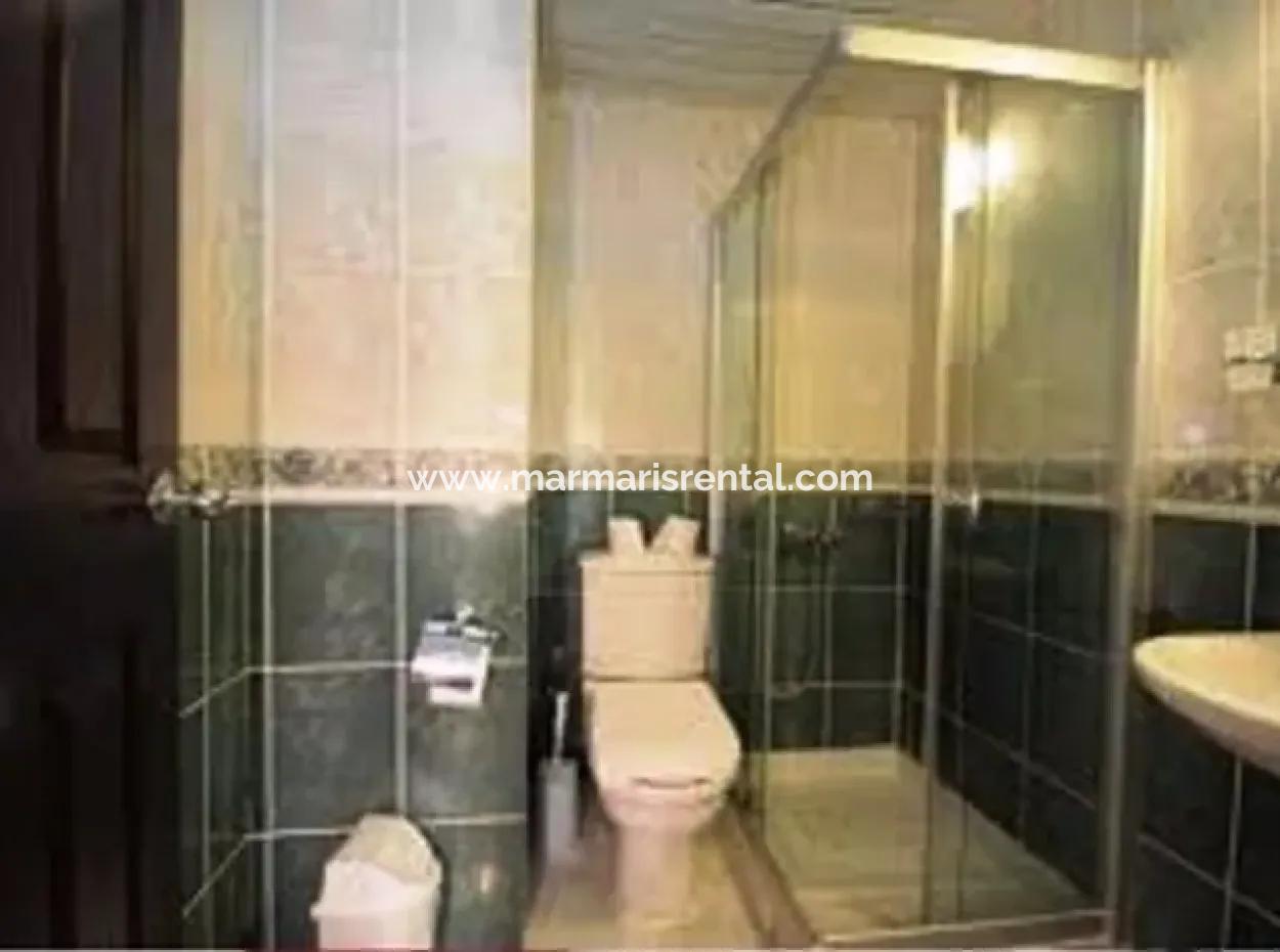 80 Zimmer-Hotel Zum Verkauf In Marmaris Zentrum