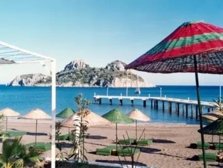 Seaside Boutique-Hotel Zum Verkauf In Yacht Club Ist Gebaut Auf Einem Grundstück Von 12000 M2