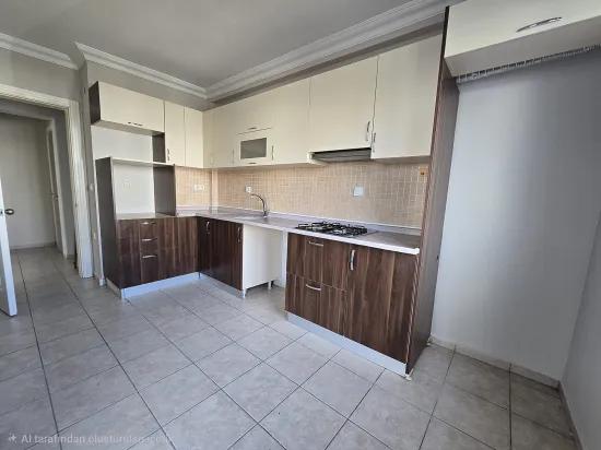 3+1 Zu Vermietende Wohnung Im Jungen Gebäude Im Viertel Çıldır