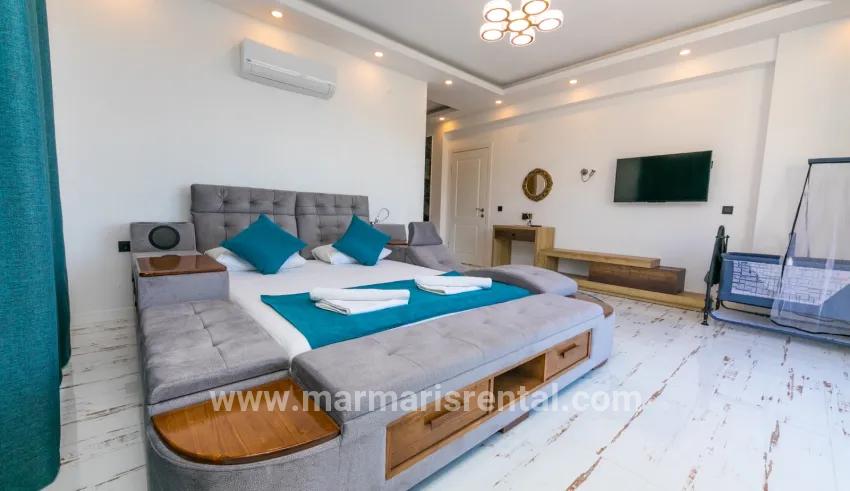 In Faralya, a magnificent villa with a sea view