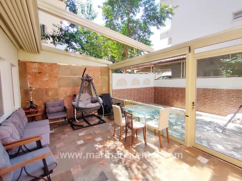 2+1 Bedroom Apartment For sale in Çıldır Nbh. Marmaris - 100 m²
