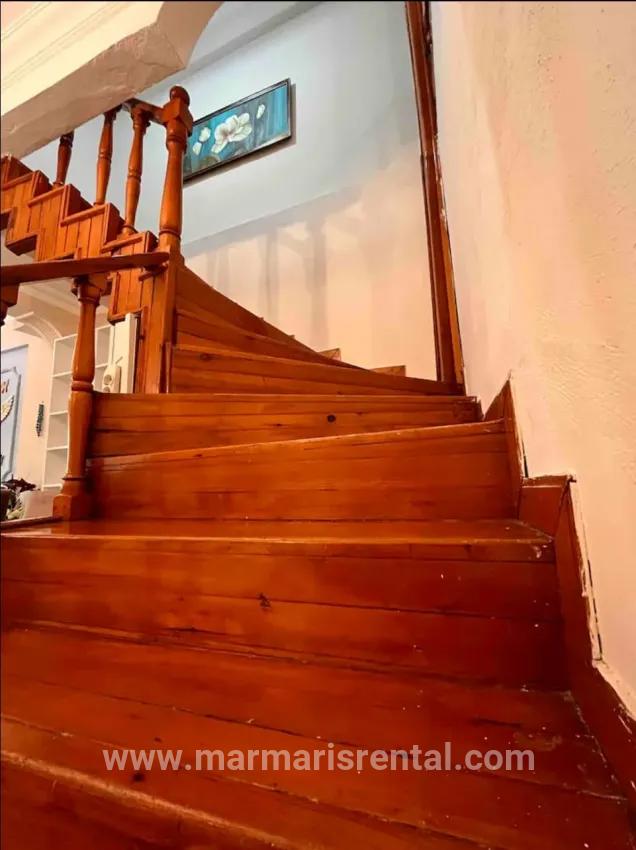2+1 Bedroom Apartment For sale in Çıldır Nbh. Marmaris - 100 m²