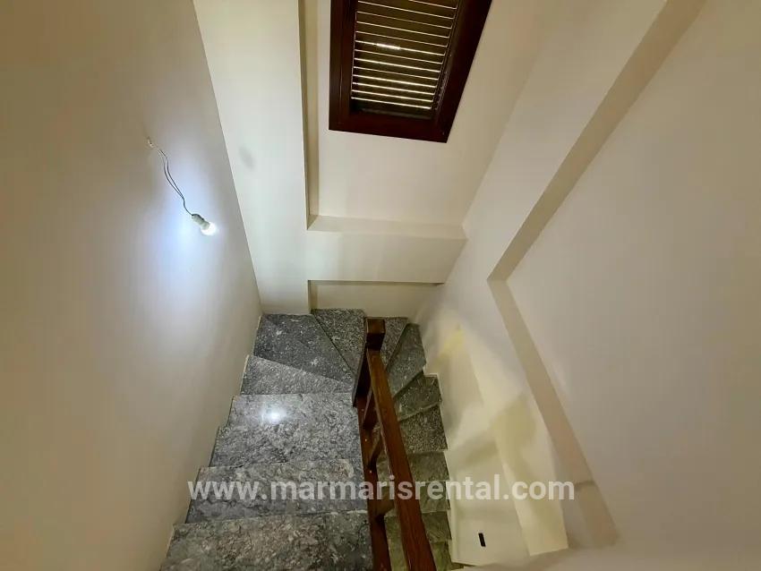5+1 Bedroom Villa For sale in Çetibeli Nbh. Marmaris - 220 m²