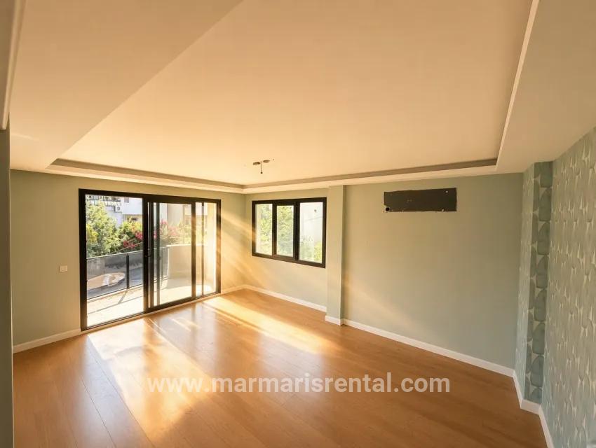 3+1 Bedroom Apartment For sale in Armutalan Nbh. Marmaris - 140 m²