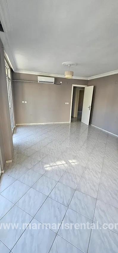 2+1 Bedroom Apartment For rent in Çıldır Nbh. Marmaris - 130 m²