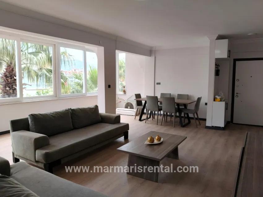 3+2 Bedroom Apartment For sale in Çıldır Nbh. Marmaris - 170 m²