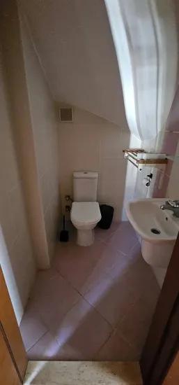 Marmaris Mosque Avlu Neighbourhood, In a site with a pool, Luxury 3+1 furnished roof duplex for rent