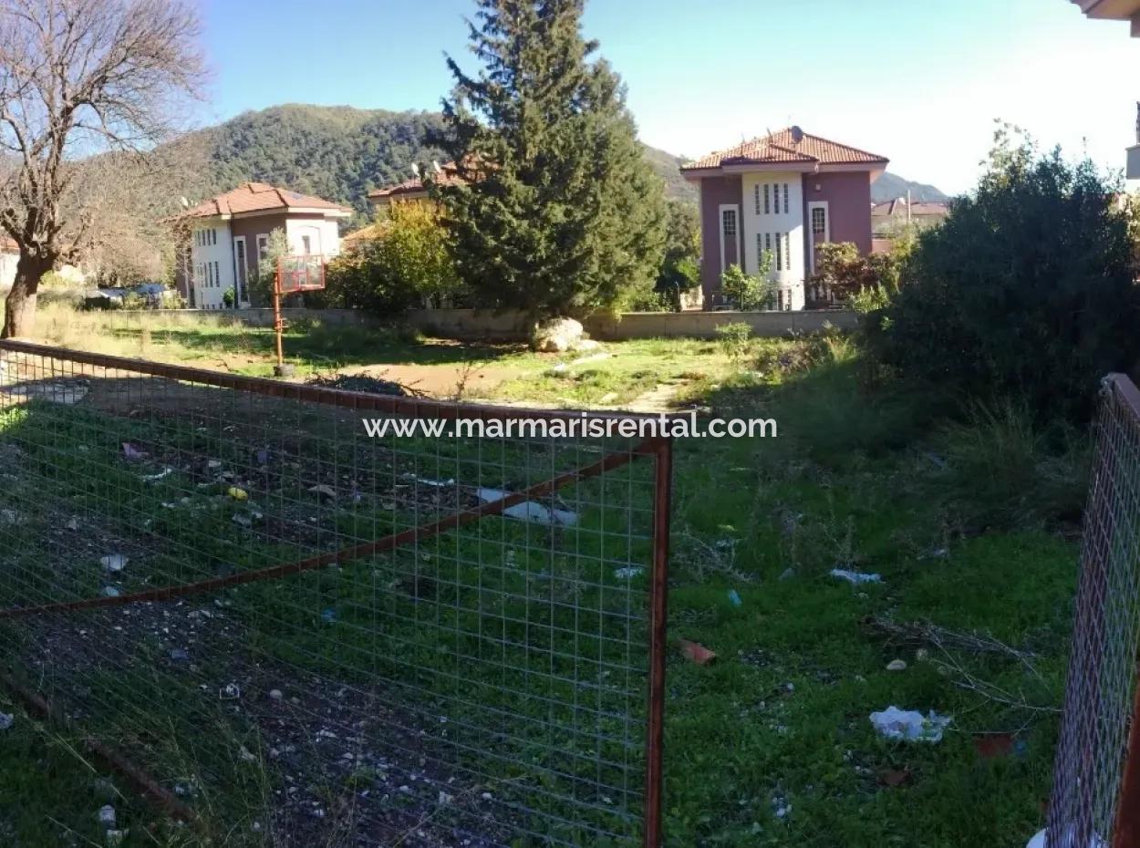 10 Bedroom 2 With Pool In The Centre Of Marmaris.2500M2 Plot Is For Sale In Our Estate.