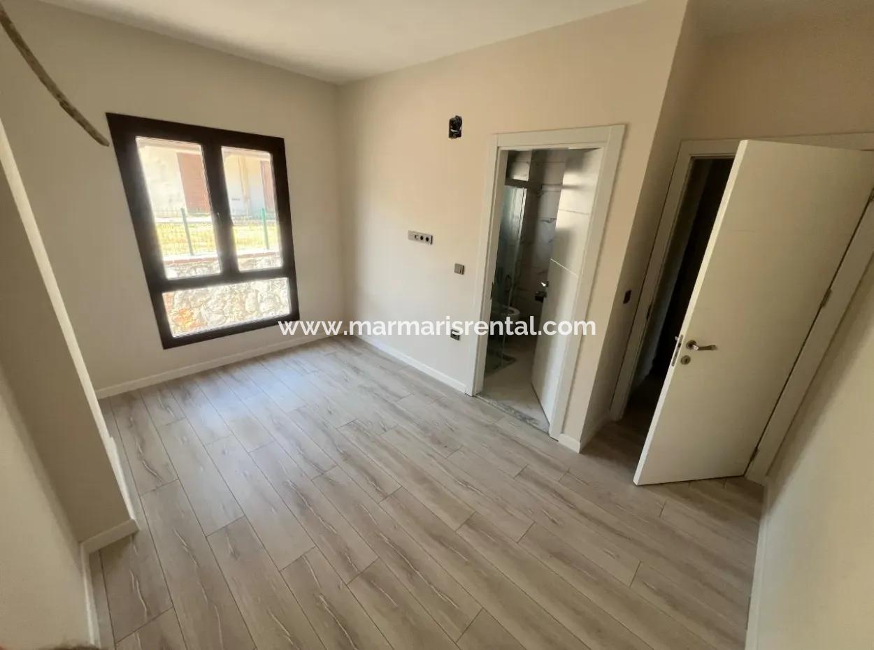 Villa For Sale In Marmaris Çetibeli Neighborhood With 3 Bedrooms And 3 Bathrooms In A Complex With A Detached Garden And Swimming Pool With Forest View