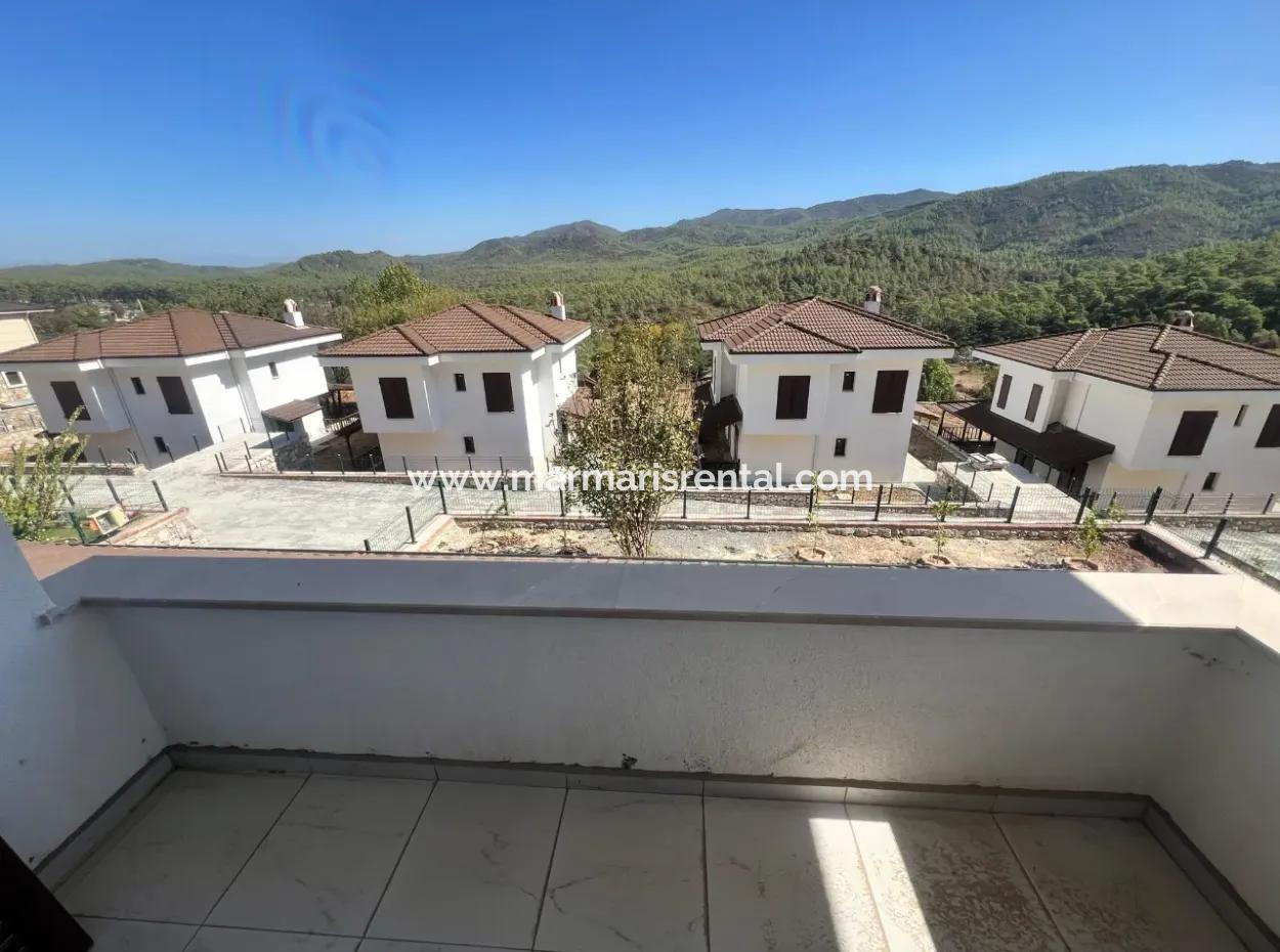 Villa For Sale In Marmaris Çetibeli Neighborhood With 3 Bedrooms And 3 Bathrooms In A Complex With A Detached Garden And Swimming Pool With Forest View
