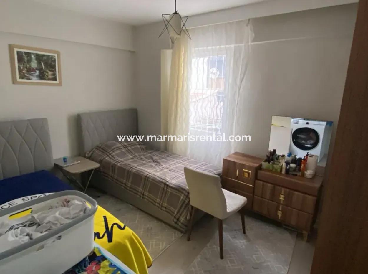 Tepe Mahallesi 2 1 Flat For Sale