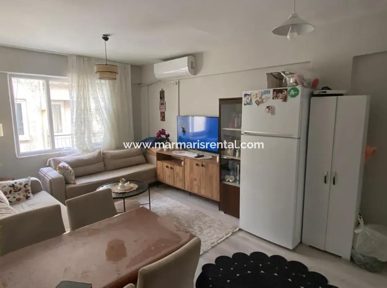 Tepe Mahallesi 2 1 Flat For Sale
