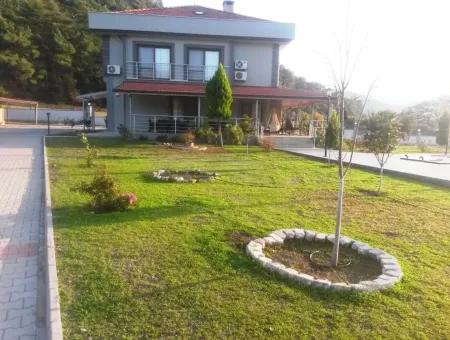 Built On A Plot Of 7000M2 In Marmaris, 8 Room Ranch House Pool