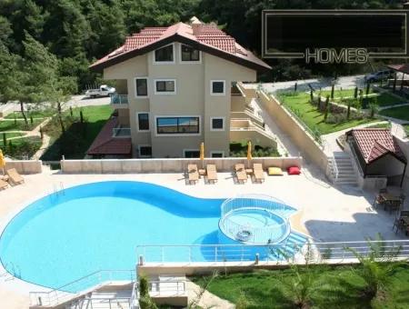 Super Luxury Duplex Apartment With Swimming Pool In Icmeler, Within The Site
