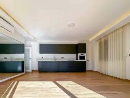 Çıldır Neighborhood 2 1 Year Old Flat For Sale With 1 High Entrance Parking Lot