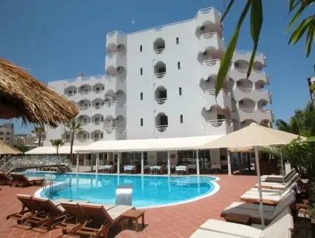 100 Room Hotel With Pool In The Centre Of Marmaris For Sale