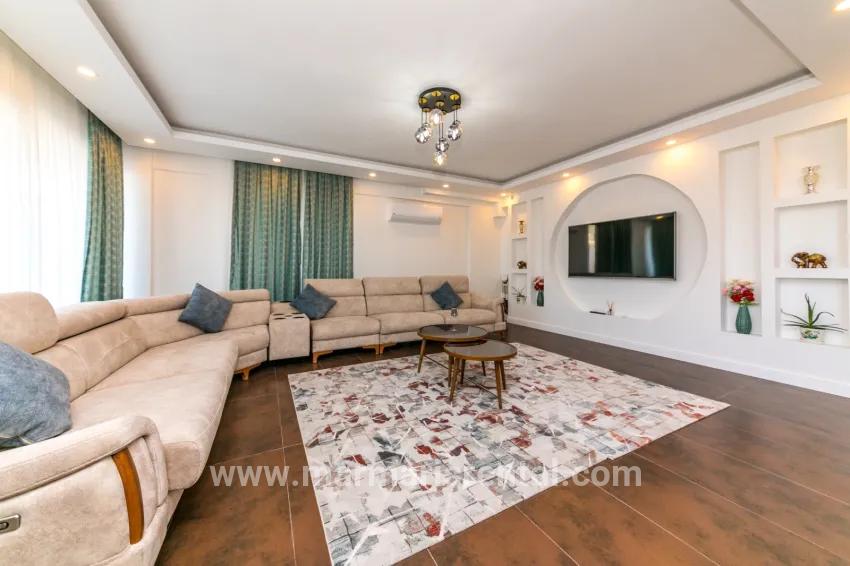 Для продажи Семейный дом 4+1 в Faralya Fethiye - 500 m²