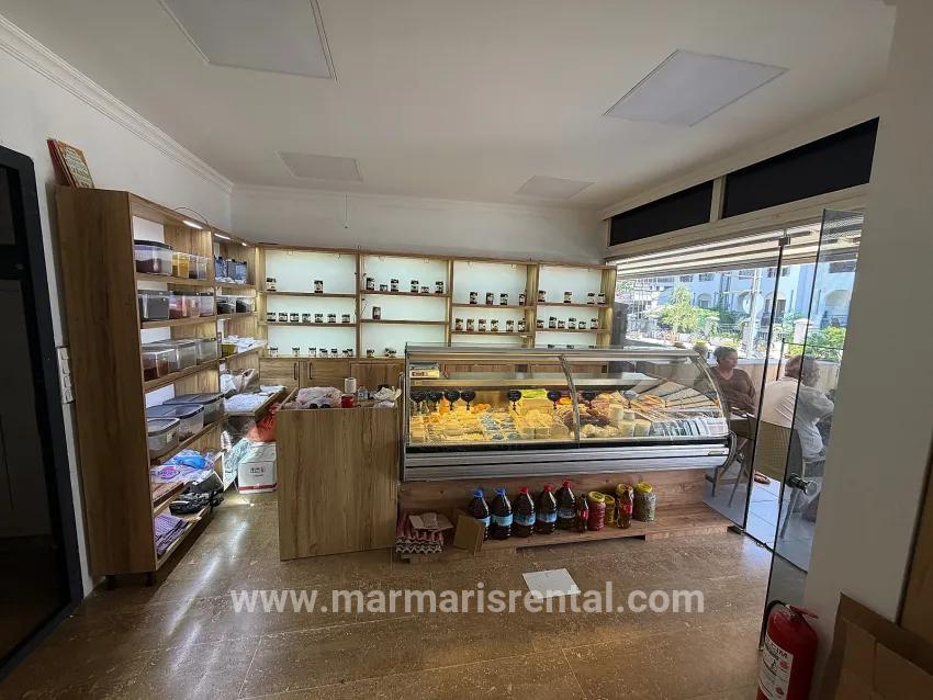 Для продажи Магазин и магазин в Armutalan Marmaris - 50 m²