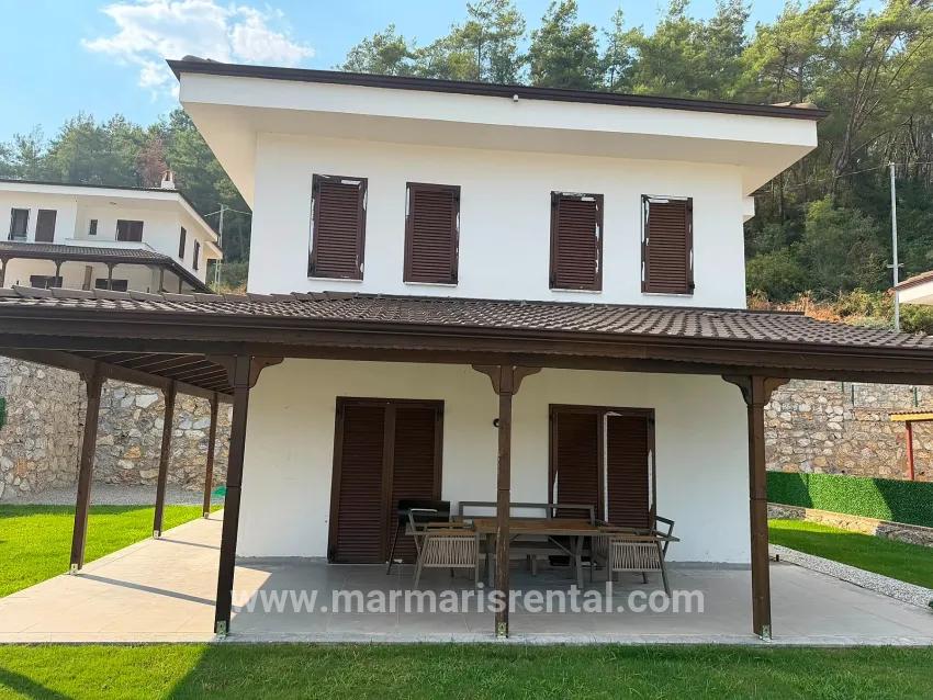 Для продажи Вилла 5+1 в Çetibeli Marmaris - 220 m²