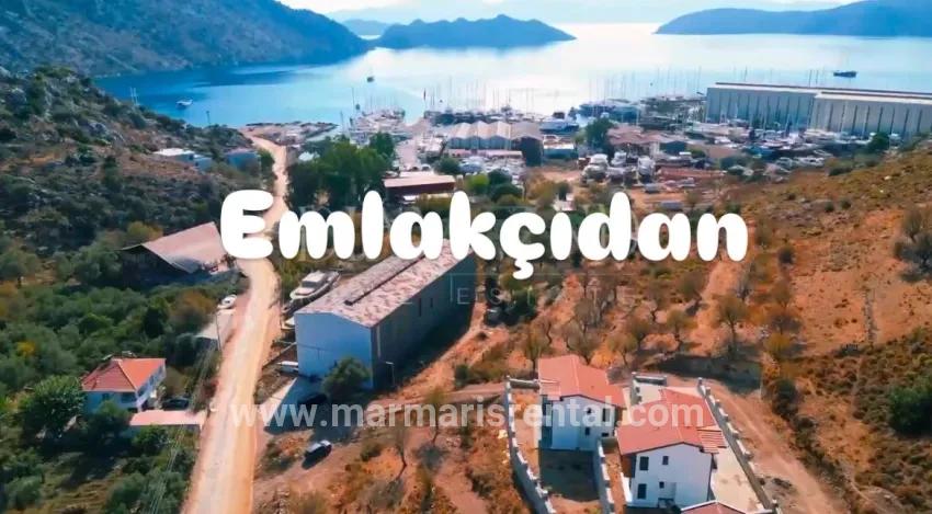 Marmaris Bozburun Mah. Satılık 4+1 Villa - 377 m²