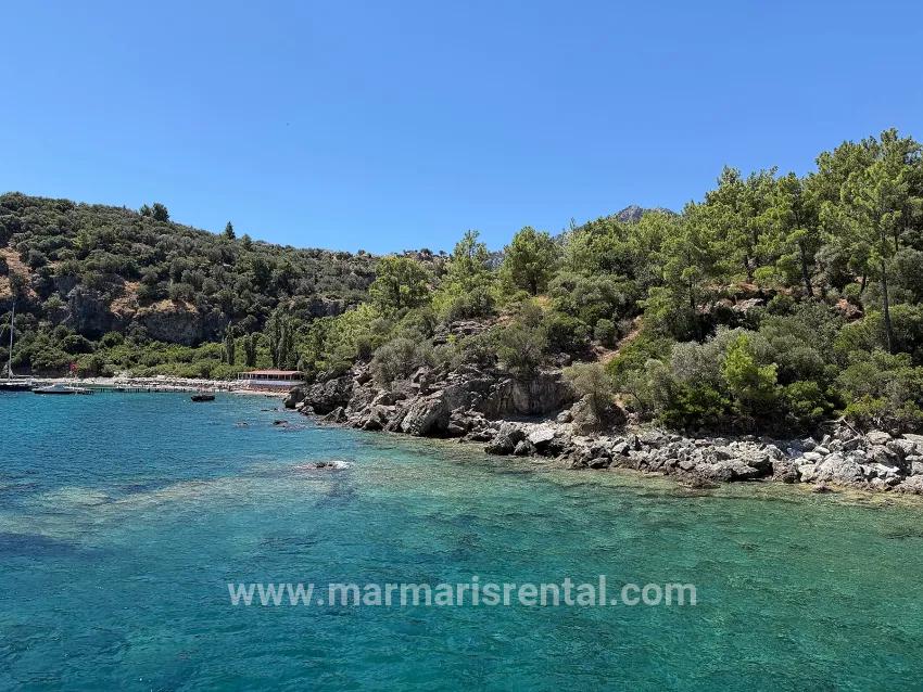 Marmaris Turunç koyunda denize sıfır 4700 m2 kontrollü kullanım alanı