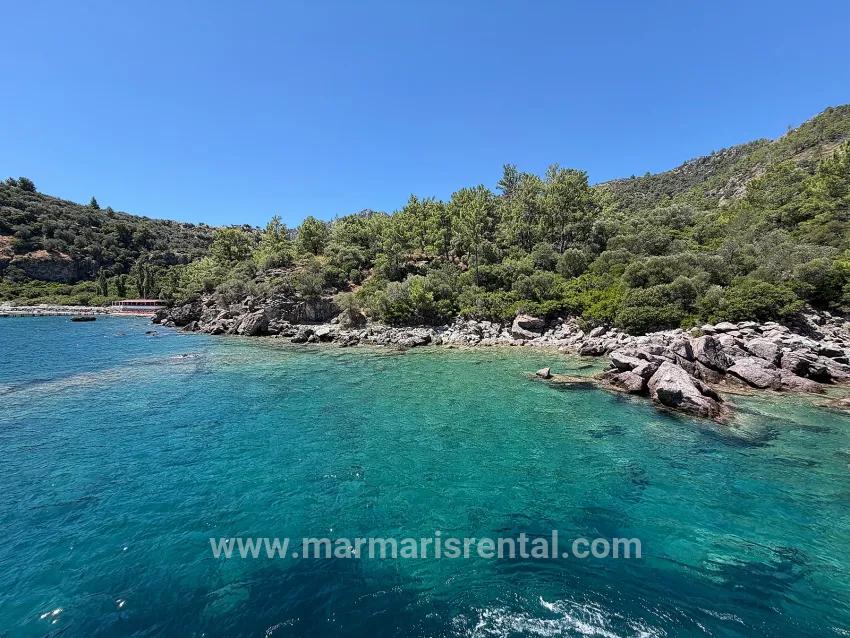 Marmaris Turunç koyunda denize sıfır 4700 m2 kontrollü kullanım alanı