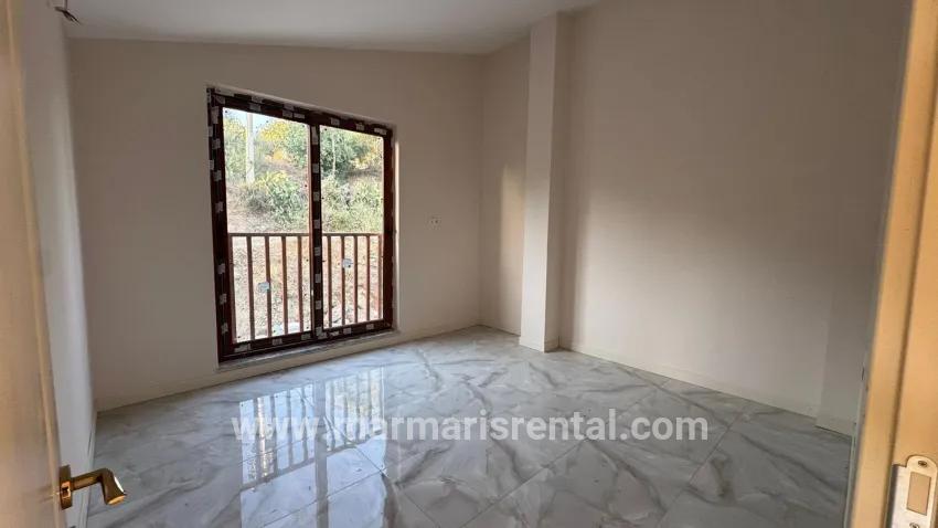 Ula Kızılyaka Mah. Satılık 3+1 Villa - 465 m²