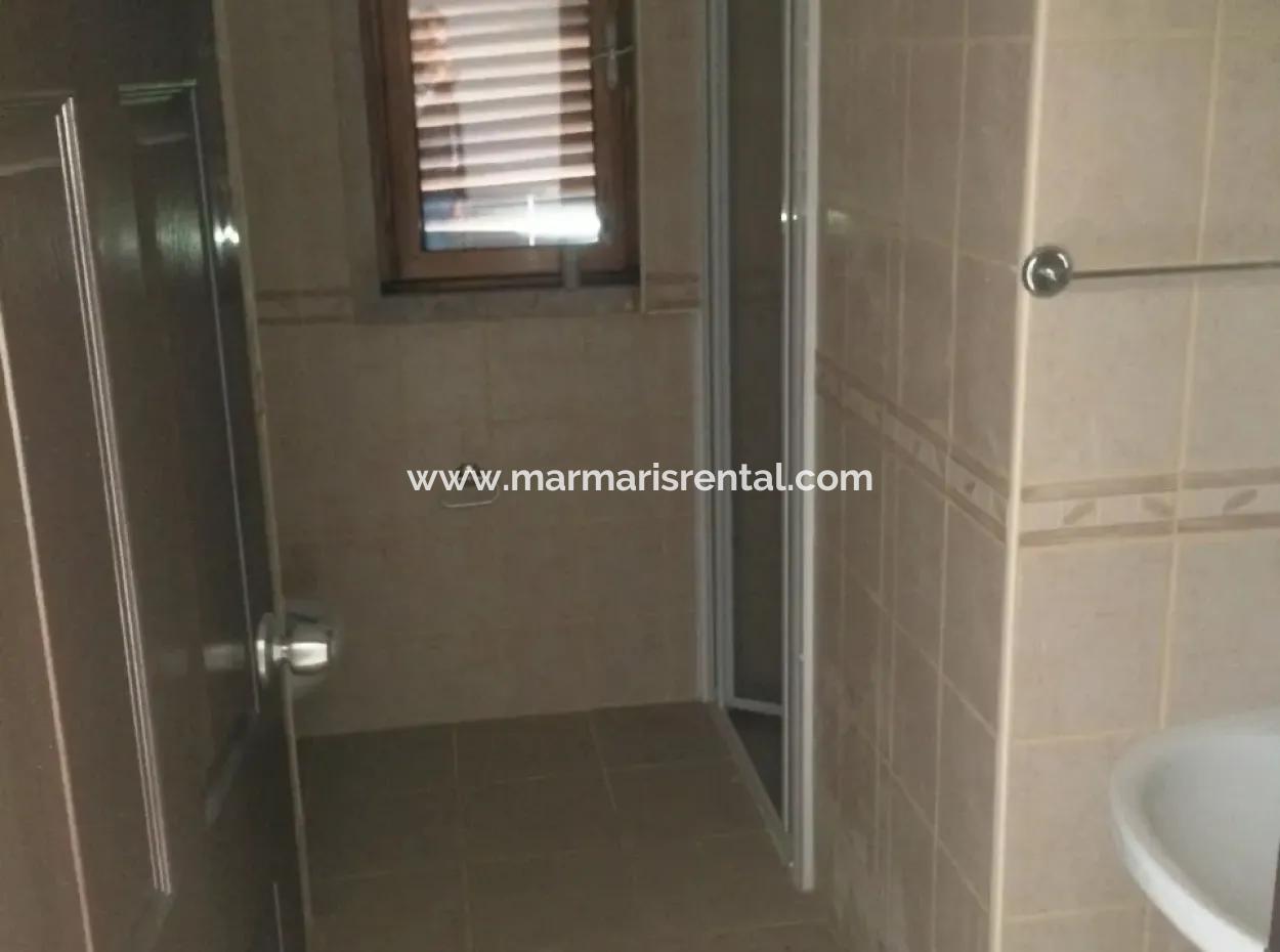 Marmaris Merkezinde 10 Odalı Havuzlu 2.500M2 Arsa İçinde Malikanemiz Satılıktır.