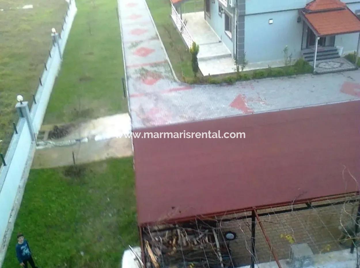 Marmaris İçinde 7000M2 Arsa Üzerine Kurulu 8 Oda Çiftlik Evi Havuz Mevcut