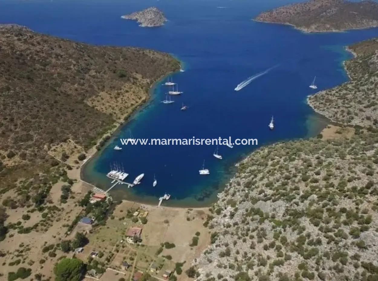 Marmaris Bozburun Koyunda Denize Sıfır 2600 M2 Yatırım İçin Uygun Arsa