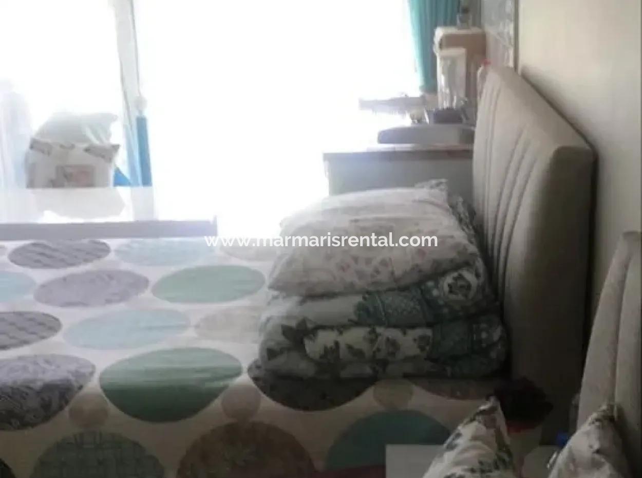 Marmaris Beldibi Mevkiinde 4 Oda 2 Salon 240 M2 Forleks Bahçeli Villa Satılık.olimpik Yüzme Havuzu Mevcuttur.