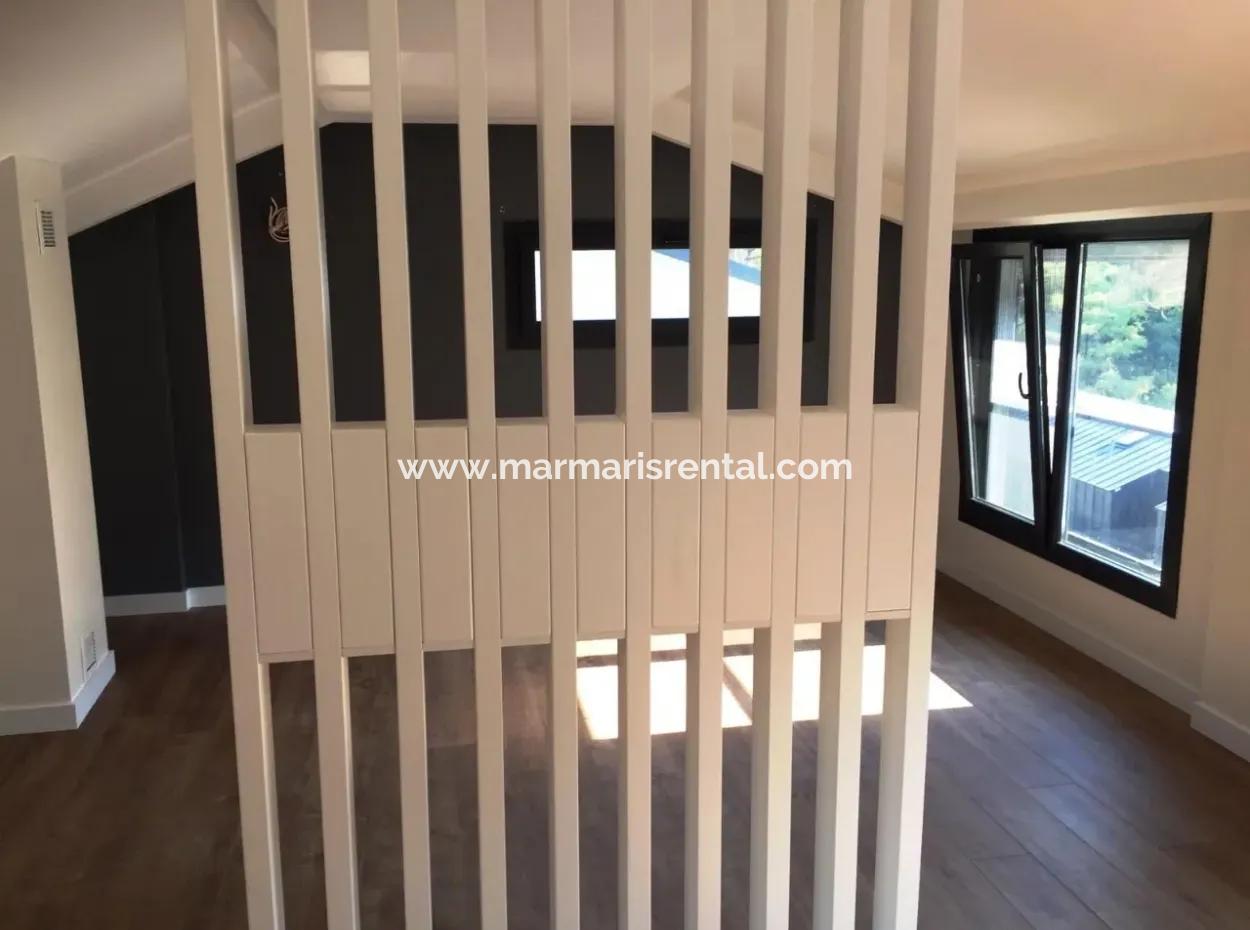 Marmaris İlçesi Beldibi Mahallesinde Satılık Müstakil Havuzlu 4 Oda 2 Salon 220 M2 Havuzlu Akıllı  Villa