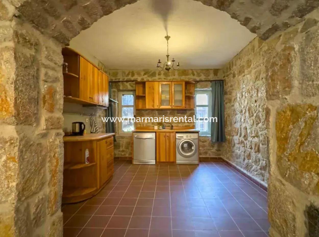 Eski Datça Köyünde Tam Müstakil 150M2 Arsa İçerisinde 4+1  Satılık Taş Villa