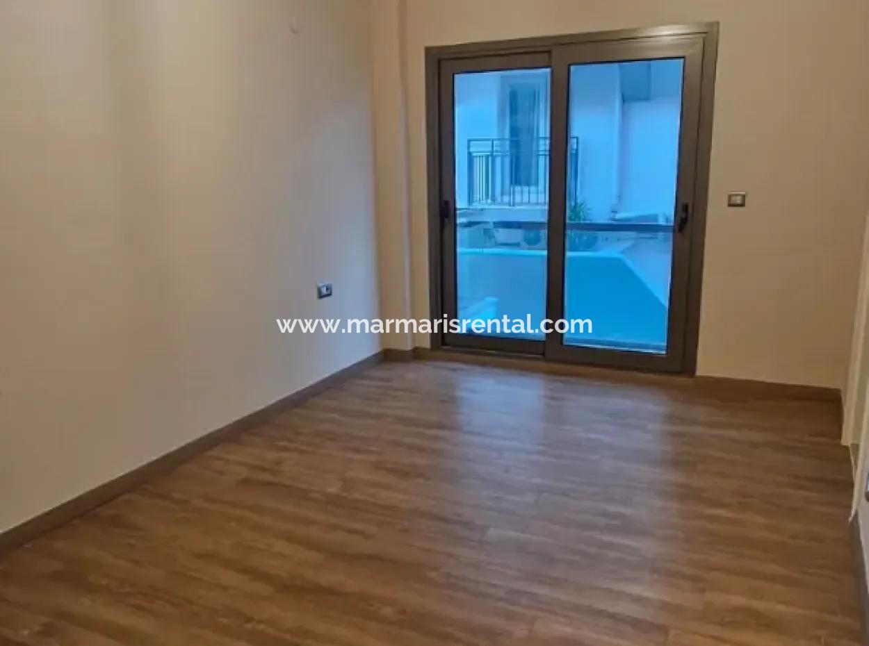 Siteler Mahallesi Denize Sıfır 2+1 Kiralık Daire